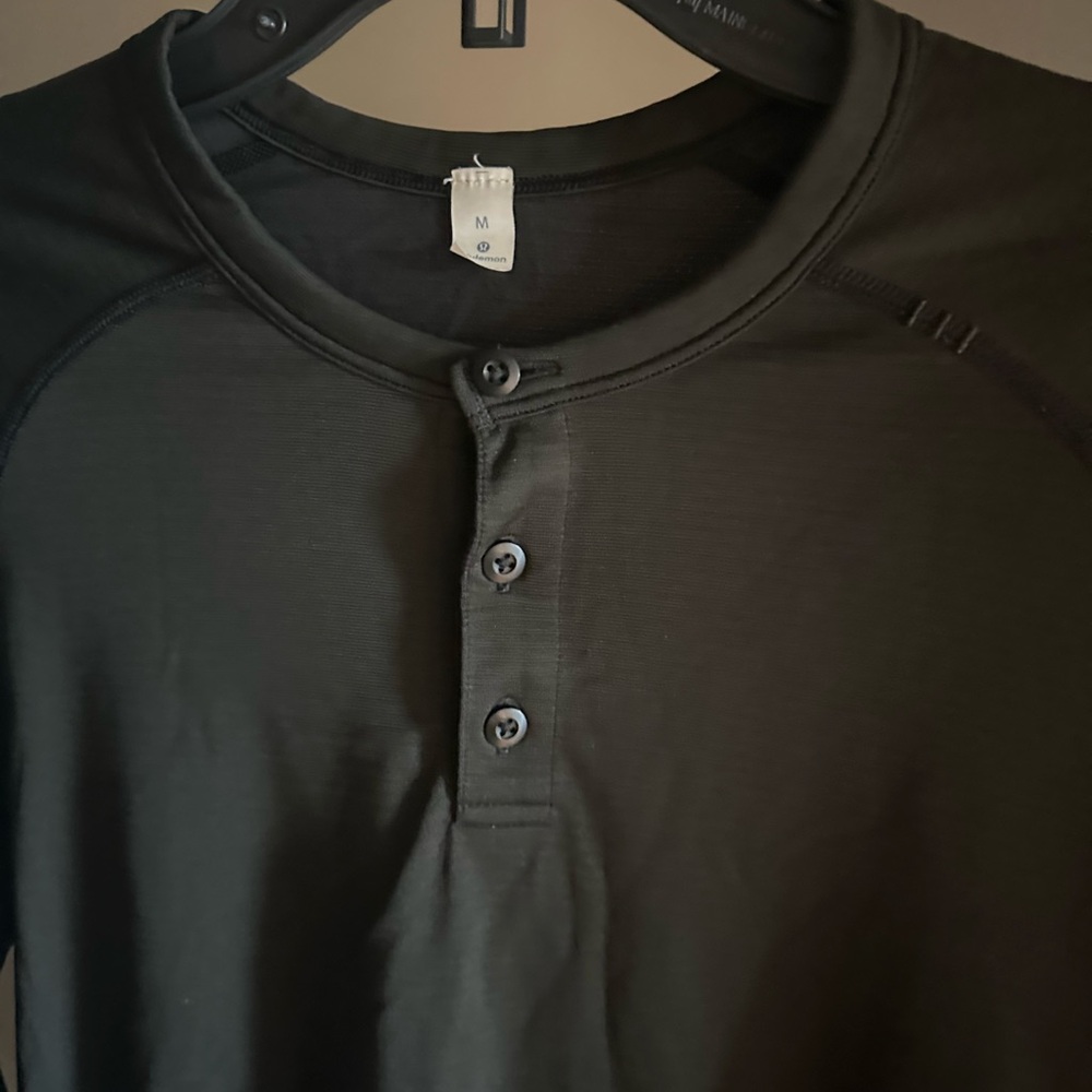Lululemon Long Sleeve - Picture 2 of 4